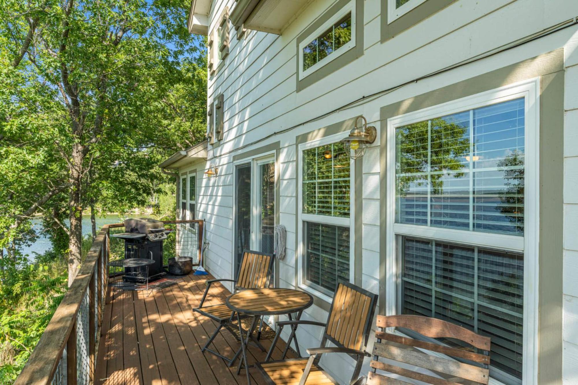 Crosstimbers Marina And Cottages Sperry エクステリア 写真
