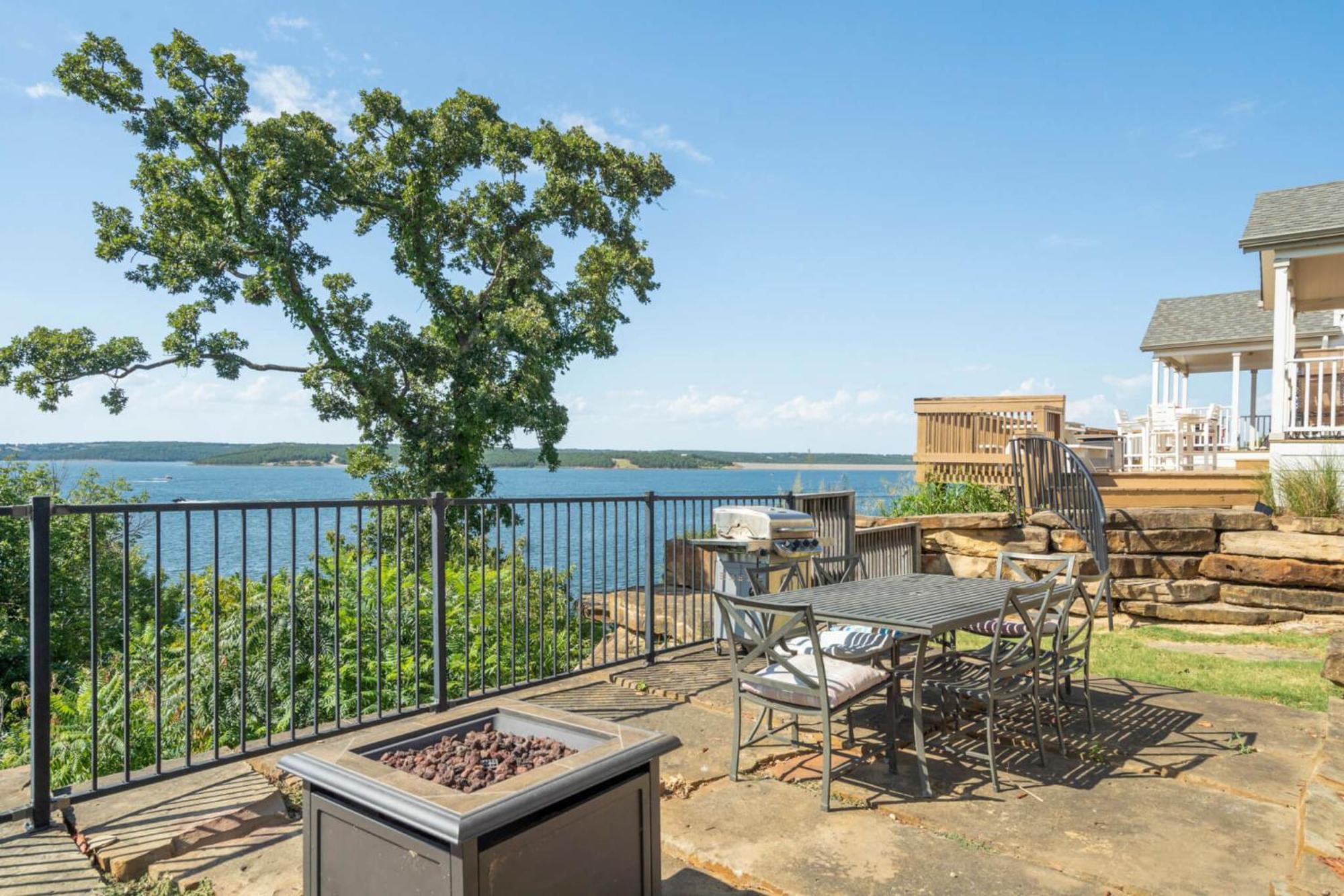 Crosstimbers Marina And Cottages Sperry エクステリア 写真